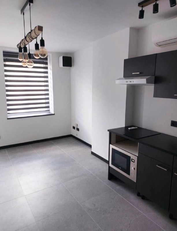 Studio rénové 40m² – Centre-ville - Image 4